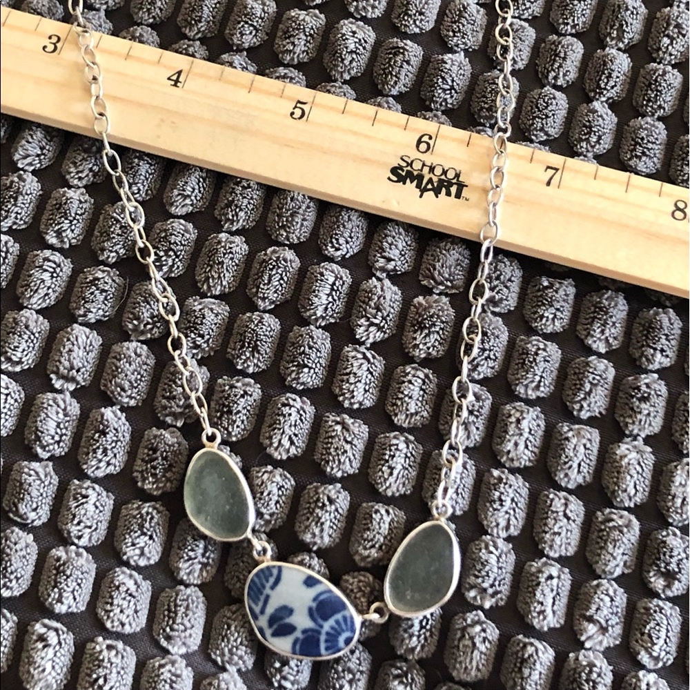 jl925 jessica lee designs sterling silver, sea glass, porcelain & pearl necklace